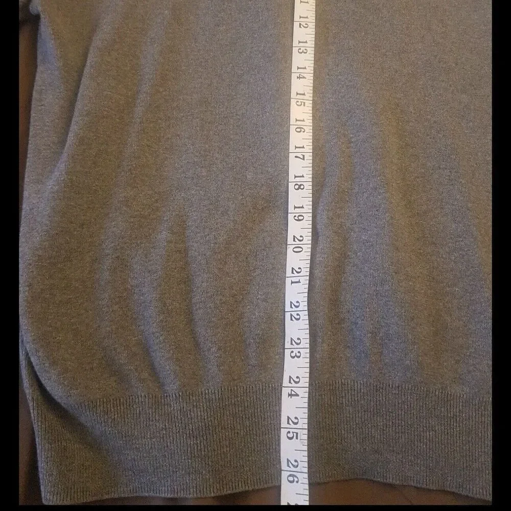Vintage J. Crew Men's 100% Pima Cotton V-Neck Sweater Gray Ribbed Size Medium